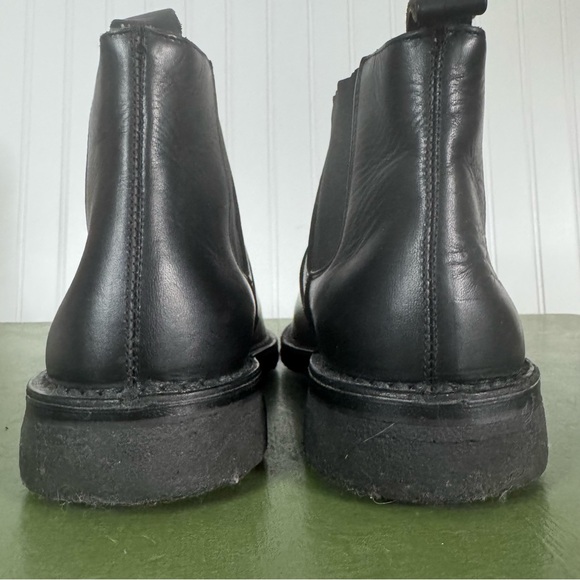 John Varvatos Classic Low Chelsea Boots Handmade in Black Leather *Italy* - Picture 4 of 8